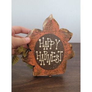 Wooden happy harvest leaf home decor figure